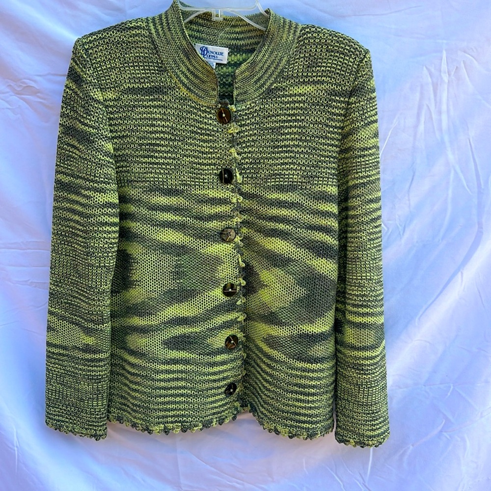 Dunollie Looms 75%Wool Sweater